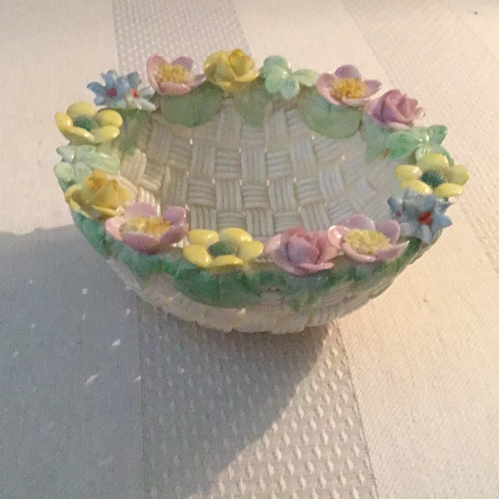 Belleek porcelain floral basket, small
